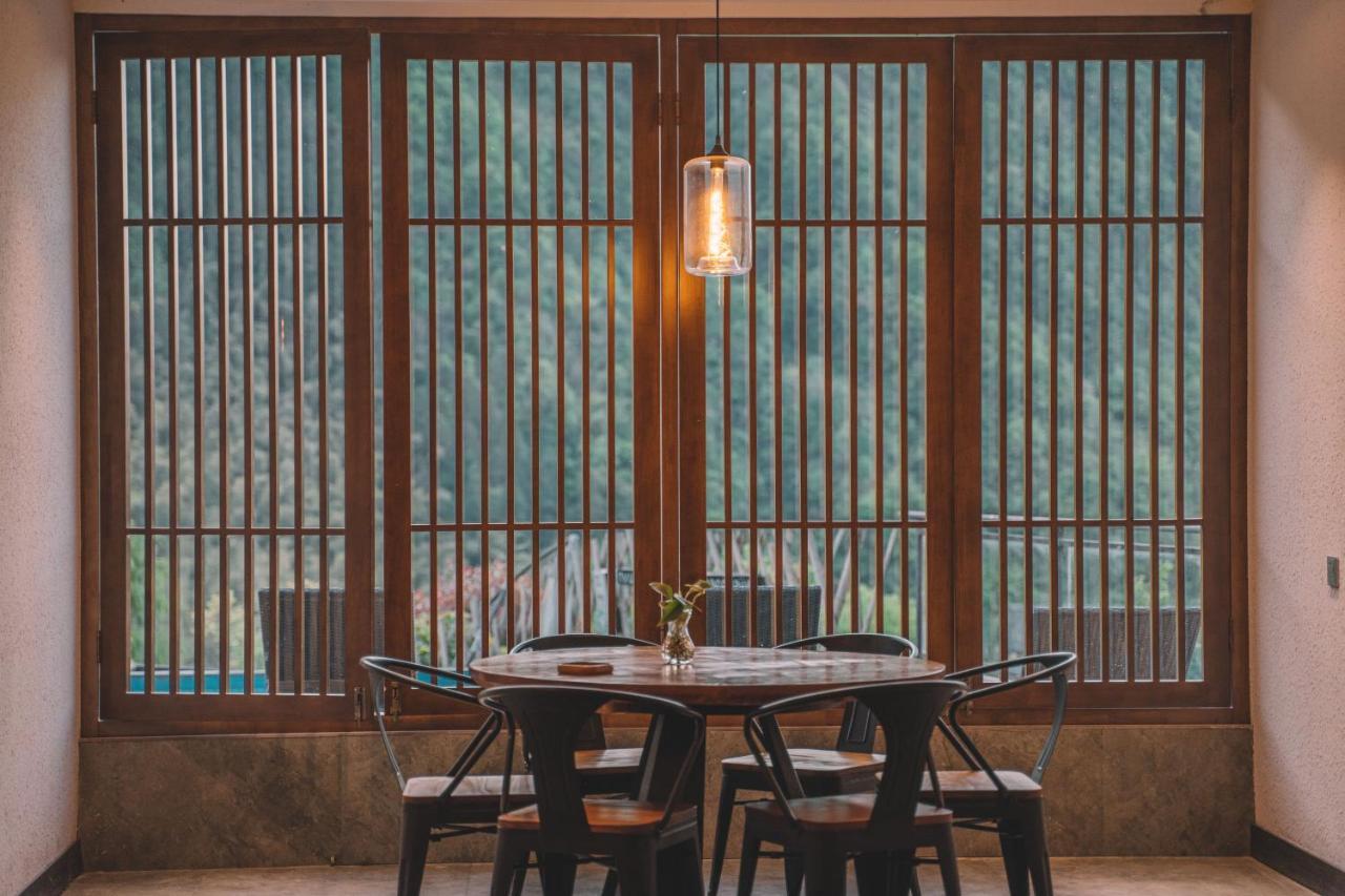 Zhangjiajie National Park Nvue Resorts ภายนอก รูปภาพ