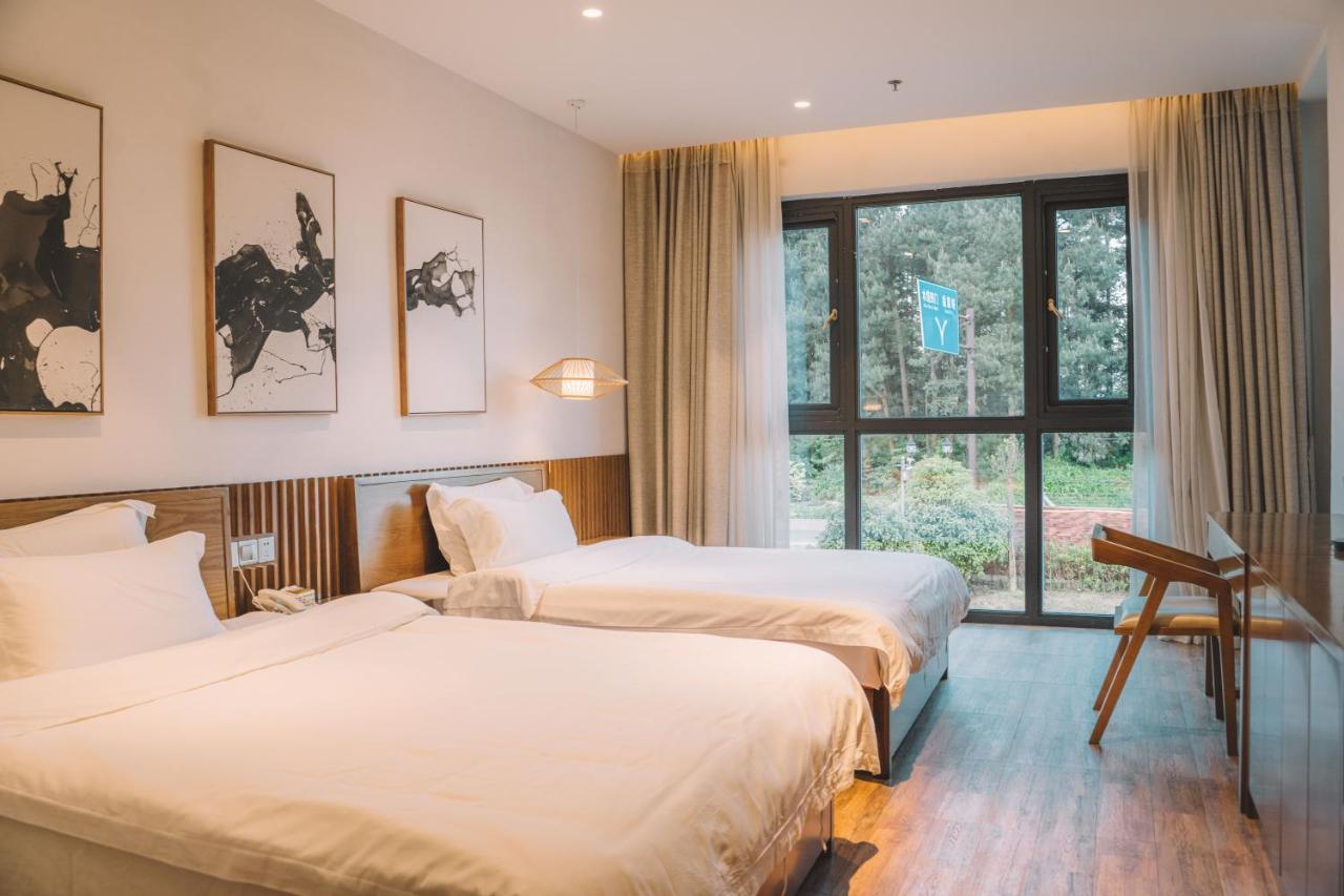 Zhangjiajie National Park Nvue Resorts ภายนอก รูปภาพ