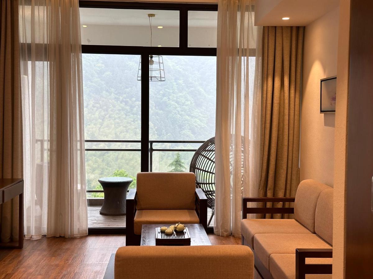 Zhangjiajie National Park Nvue Resorts ภายนอก รูปภาพ
