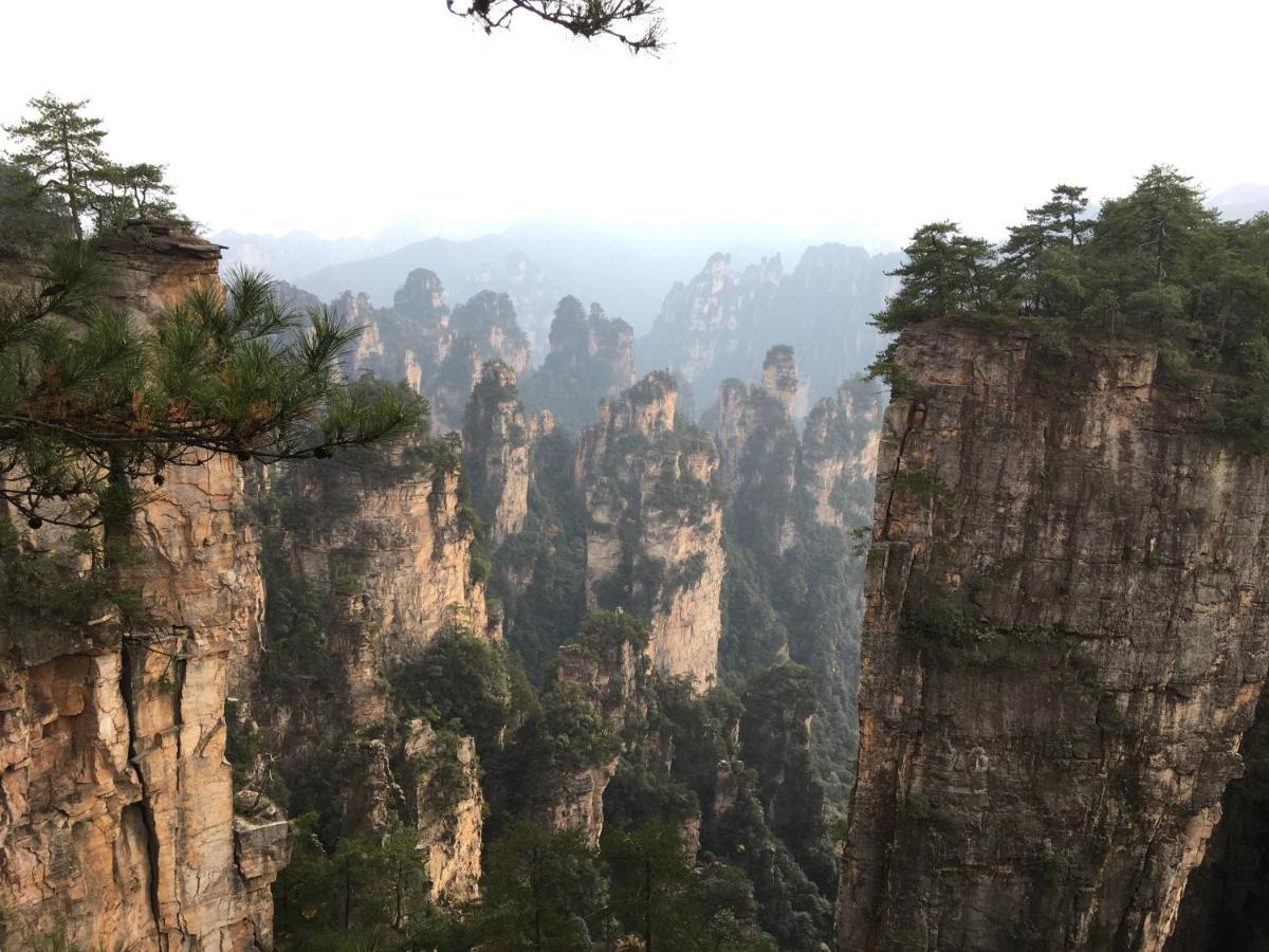 Zhangjiajie National Park Nvue Resorts ภายนอก รูปภาพ