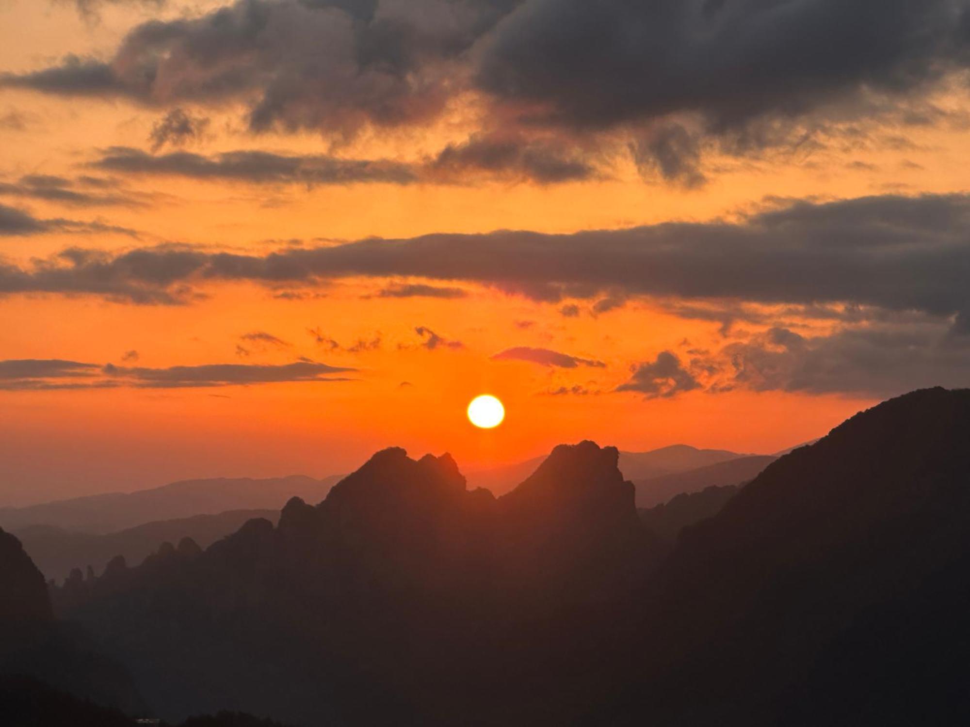 Zhangjiajie National Park Nvue Resorts ภายนอก รูปภาพ