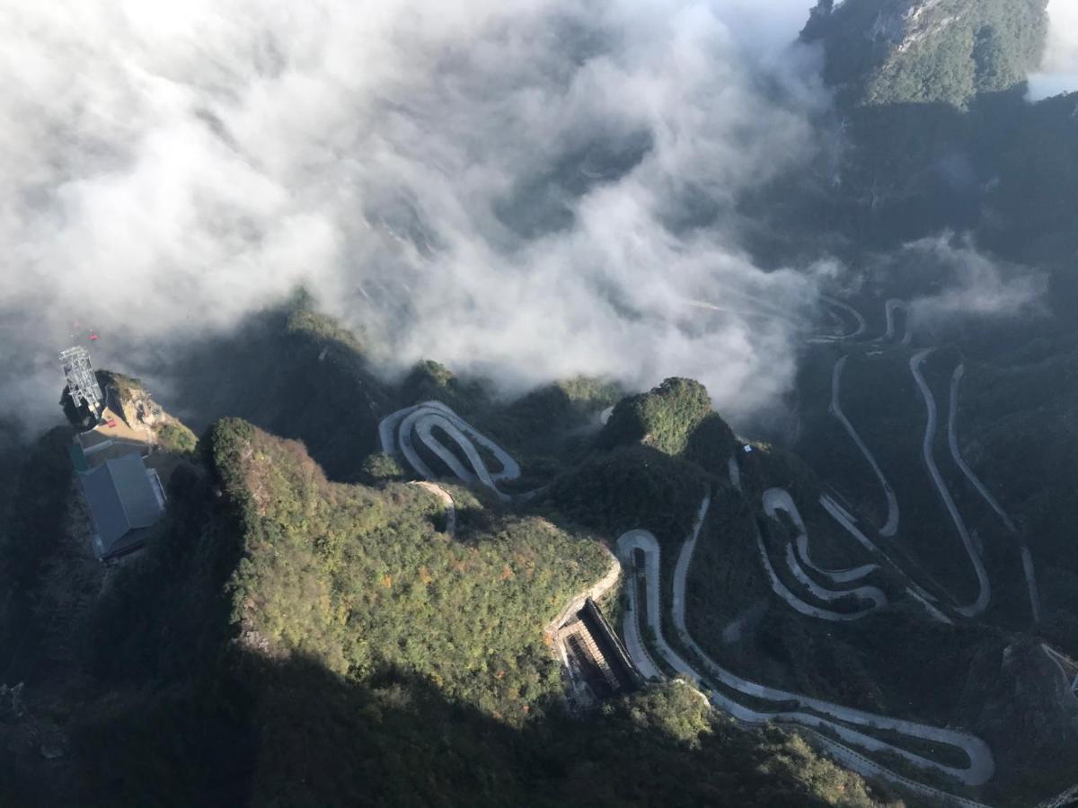 Zhangjiajie National Park Nvue Resorts ภายนอก รูปภาพ